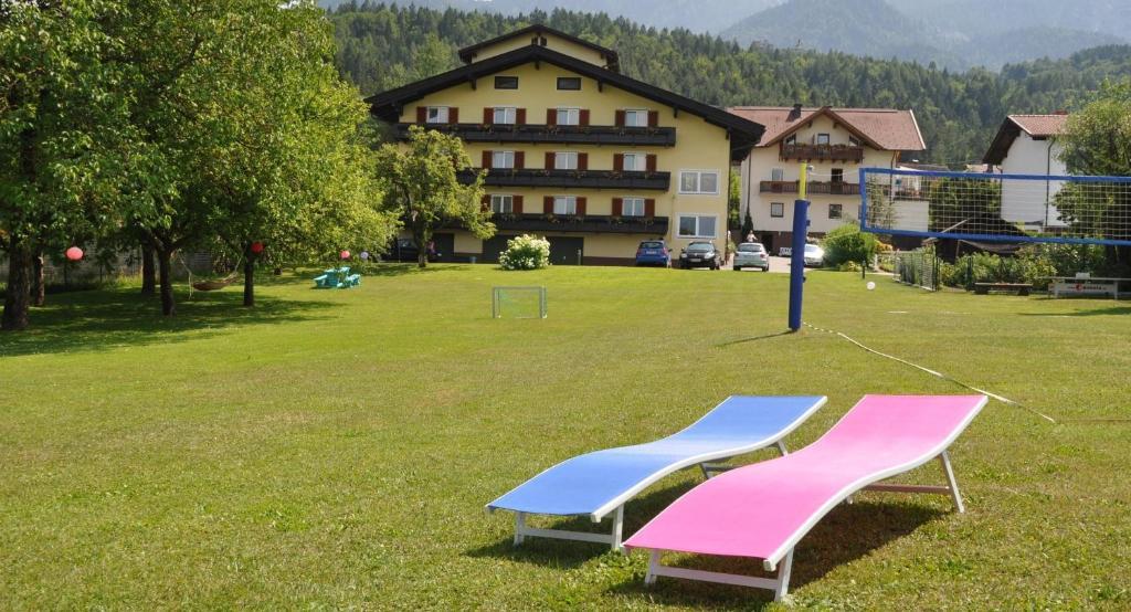 Pension Piovesan Фаак ам Зее Екстериор снимка