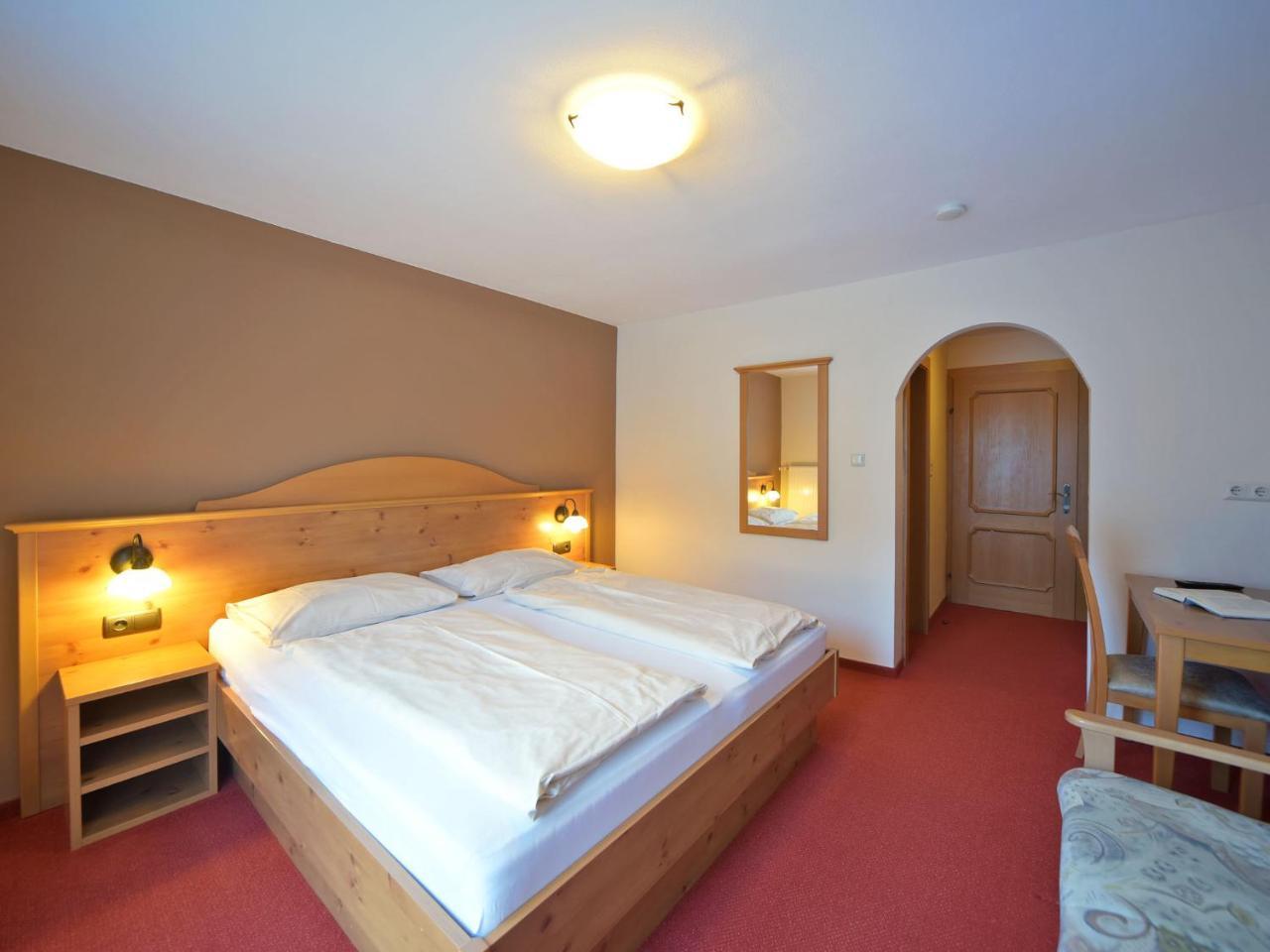 Pension Piovesan Фаак ам Зее Екстериор снимка
