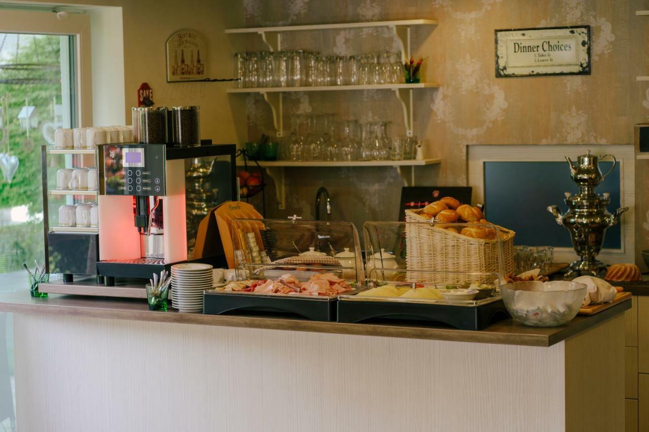 Pension Piovesan Фаак ам Зее Екстериор снимка