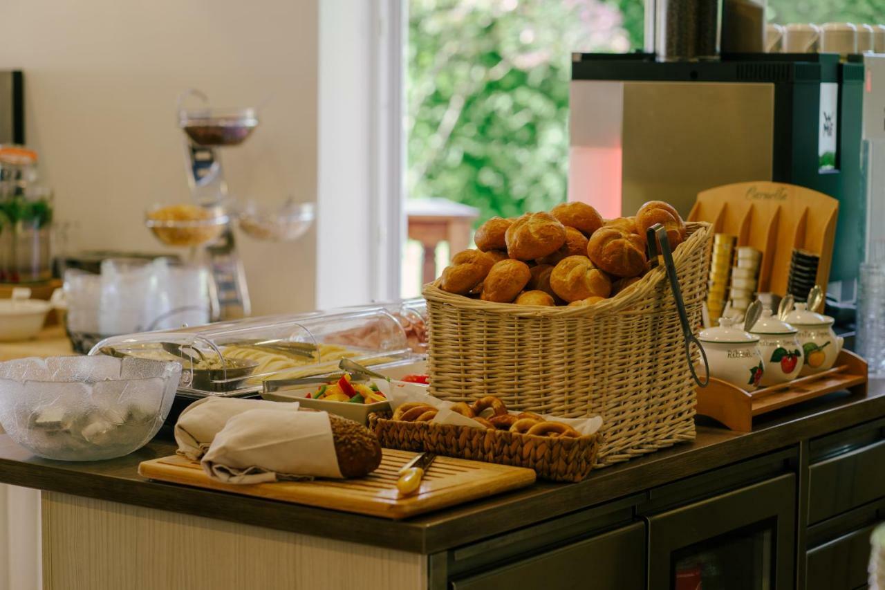 Pension Piovesan Фаак ам Зее Екстериор снимка
